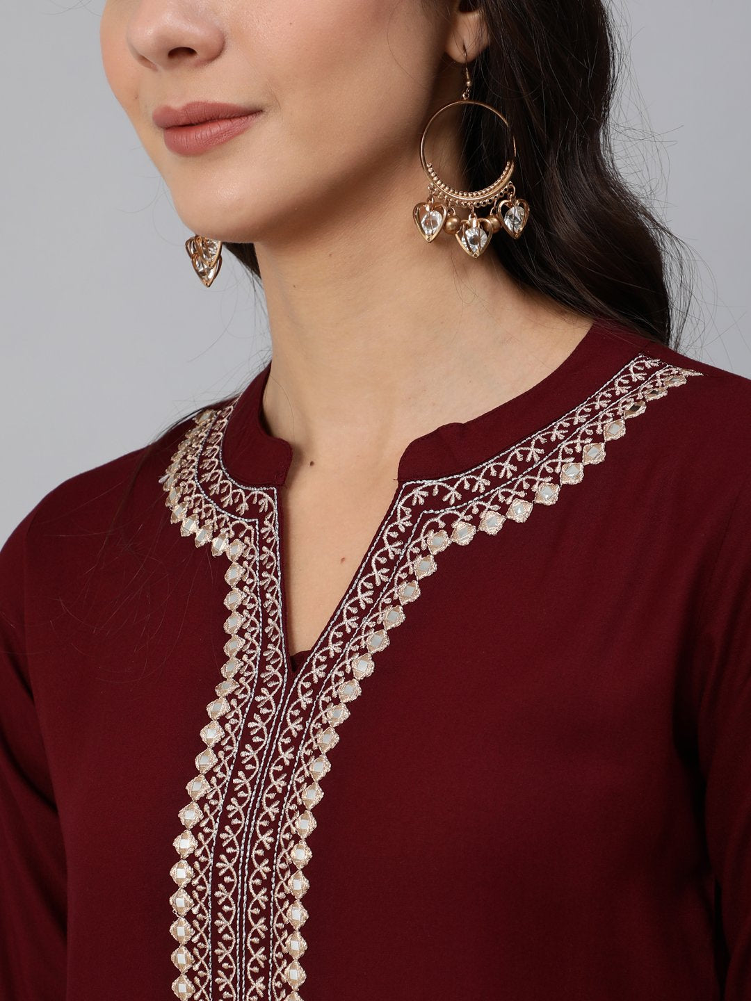 Women Burgundy Embroidered Straight Kurta With Three Quarter Sleeves | NOZ2TOZ - Made In INDIA.