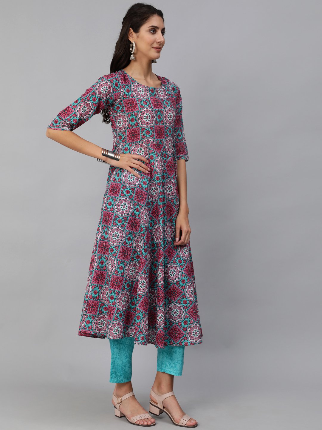 Women Pink & Blue Printed Kurta Set With Plazo & Dupatta | NOZ2TOZ - Made In INDIA.