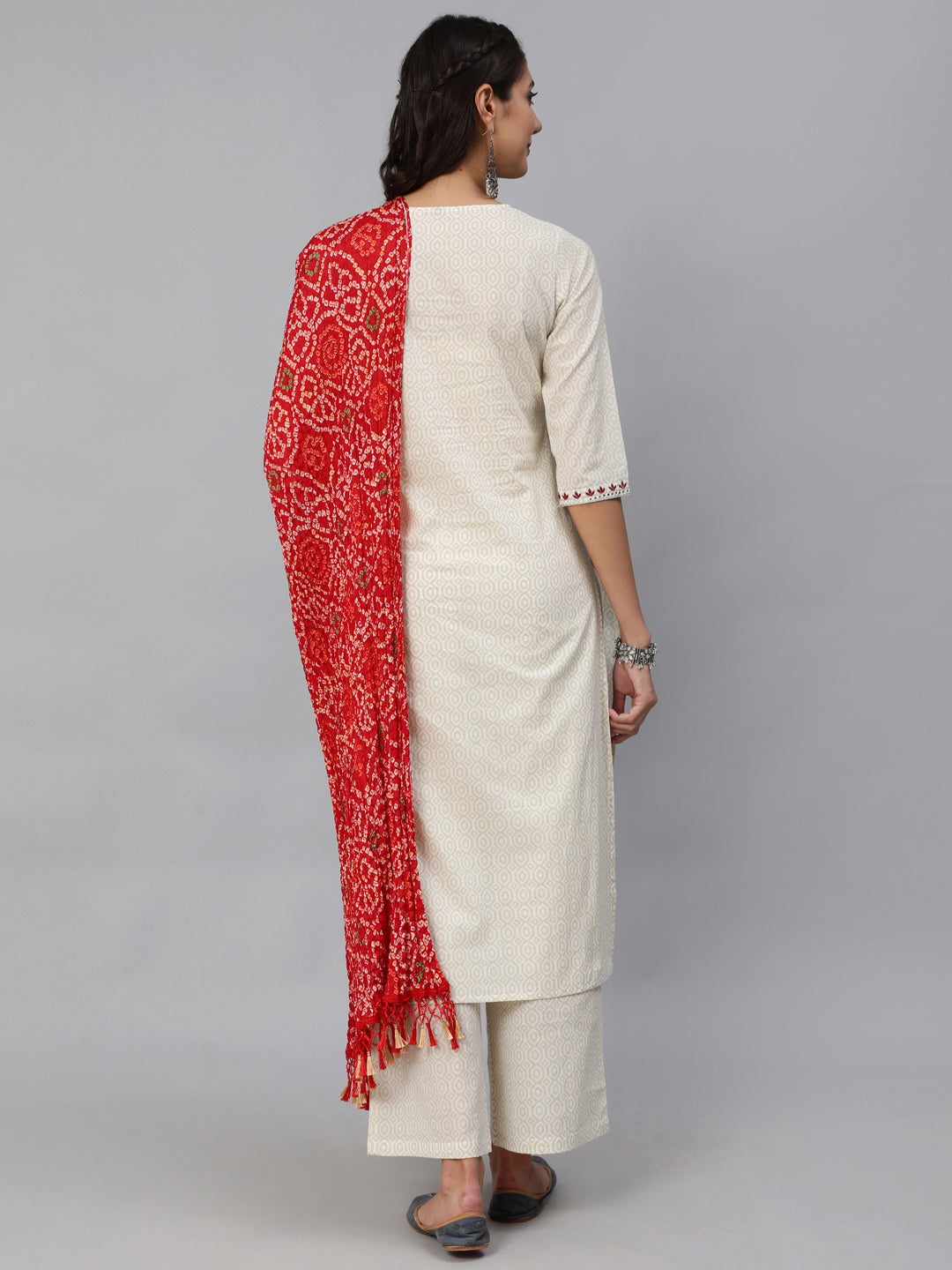 Women Cream & Red Embroidered Straight Kurta Set With Plazo & Wrinkled Dupatta | NOZ2TOZ - Made In INDIA.