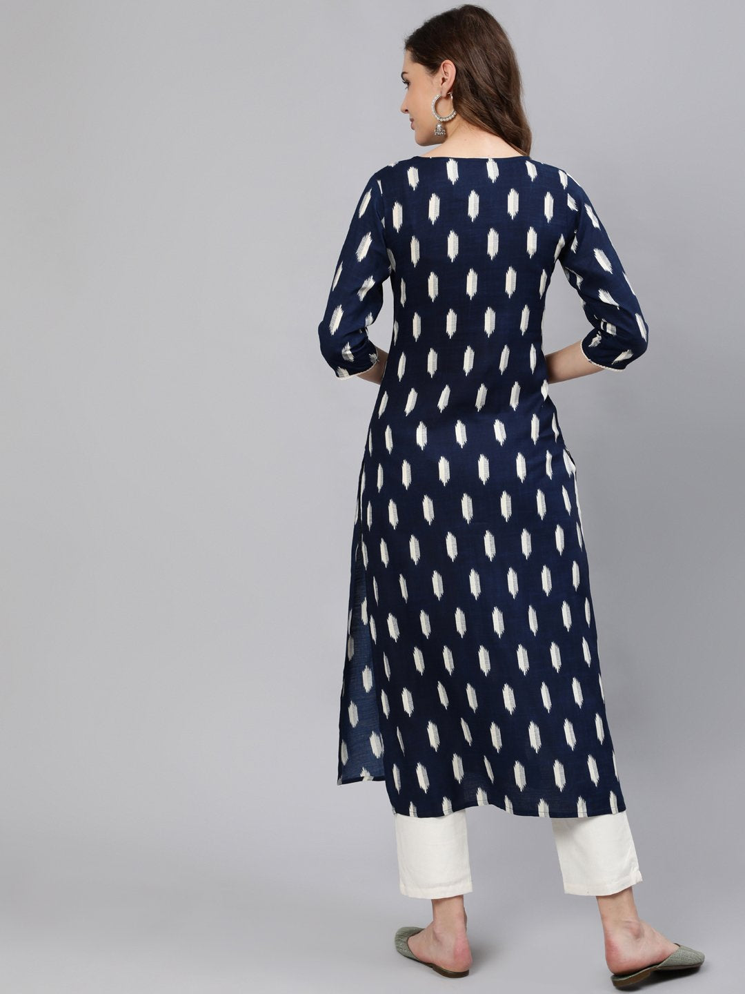 Women Navy Blue Printed Straight Kurta With Three Quarter Sleeves | NOZ2TOZ - Made In INDIA.