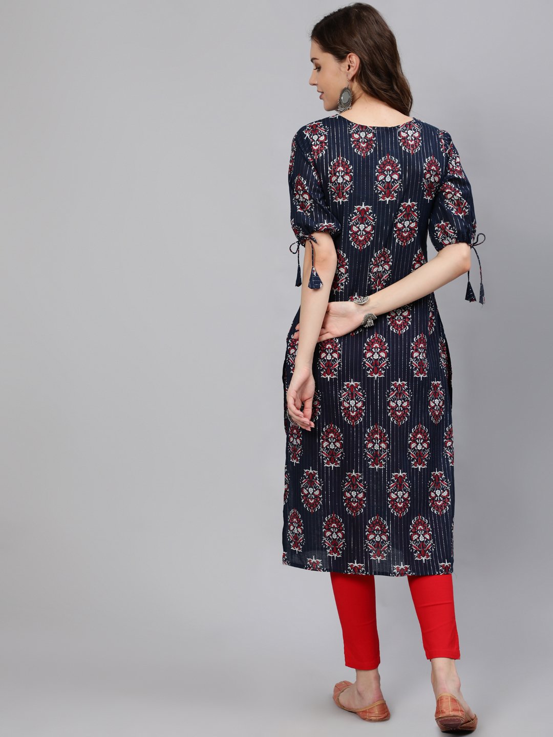 Women Navy Blue Printed Straight Kurta With Half Sleeves | NOZ2TOZ - Made In INDIA.