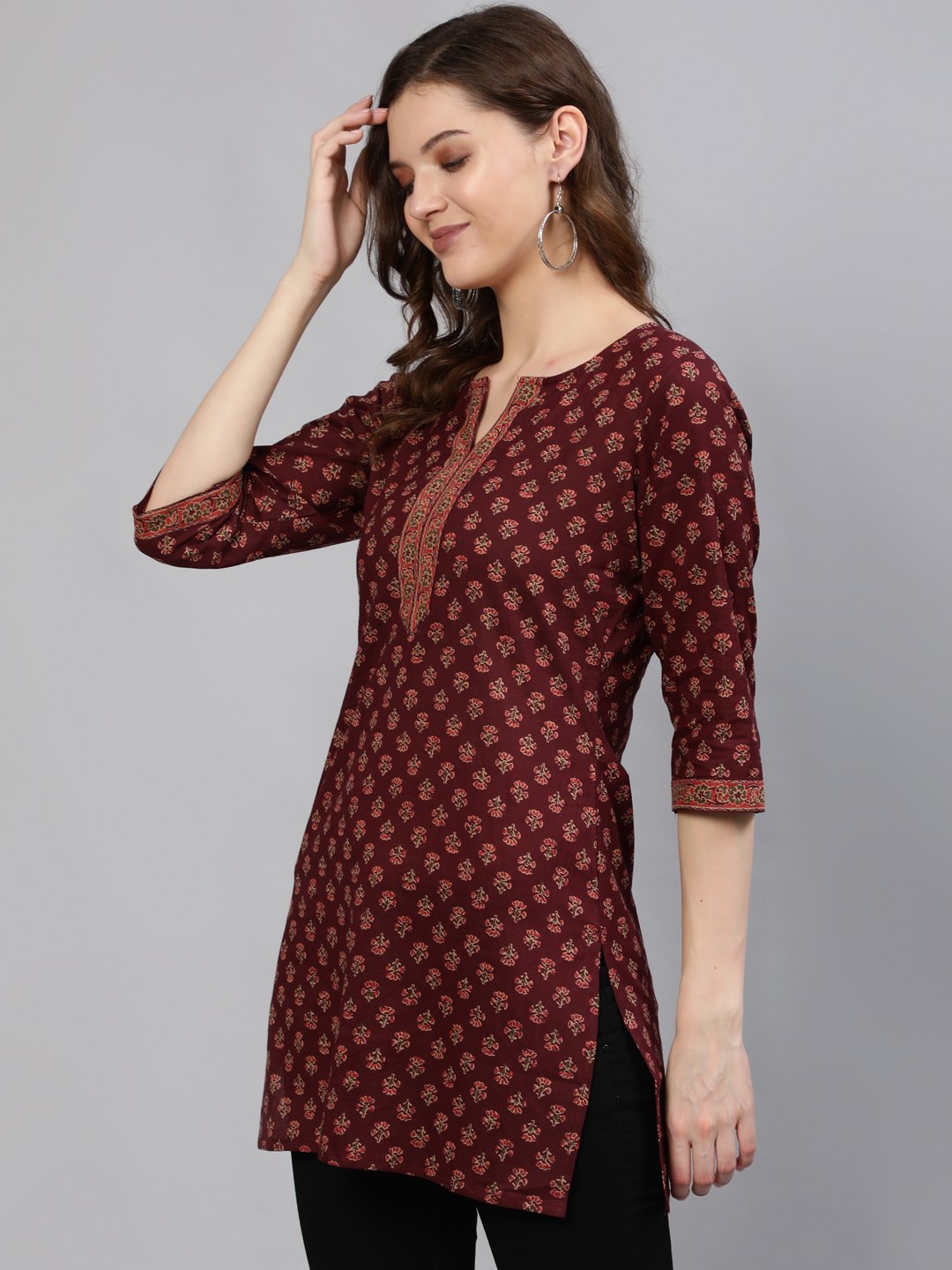 Women Burgundy Printed Tunic With Three Quarter Sleeves | NOZ2TOZ - Made In INDIA.