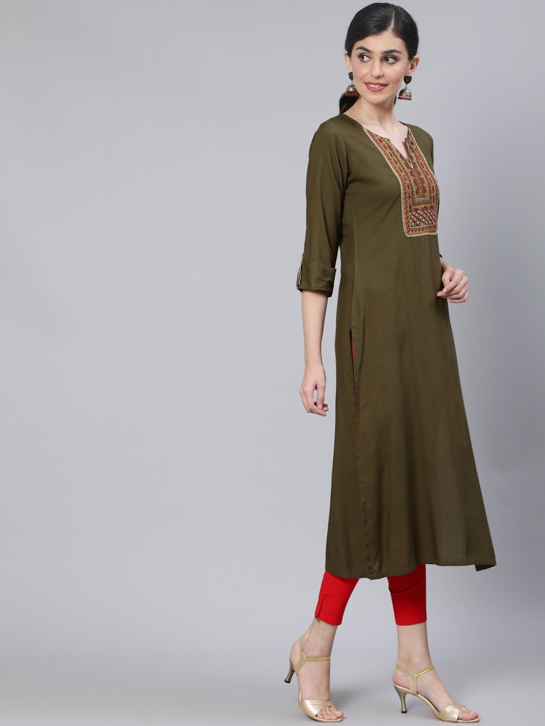 Women Olive Green Embroidered Straight Kurta with Three Quarter Sleeves | NOZ2TOZ - Made In INDIA.