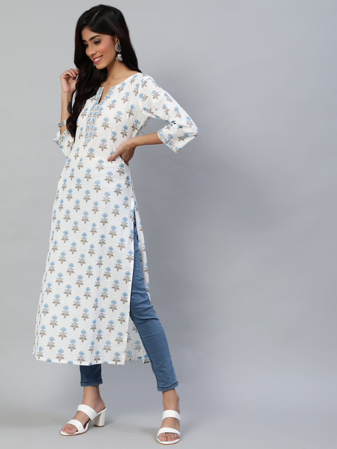 Women Off White Printed Straight Kurta With Three Quarter Sleeves | NOZ2TOZ - Made In INDIA.