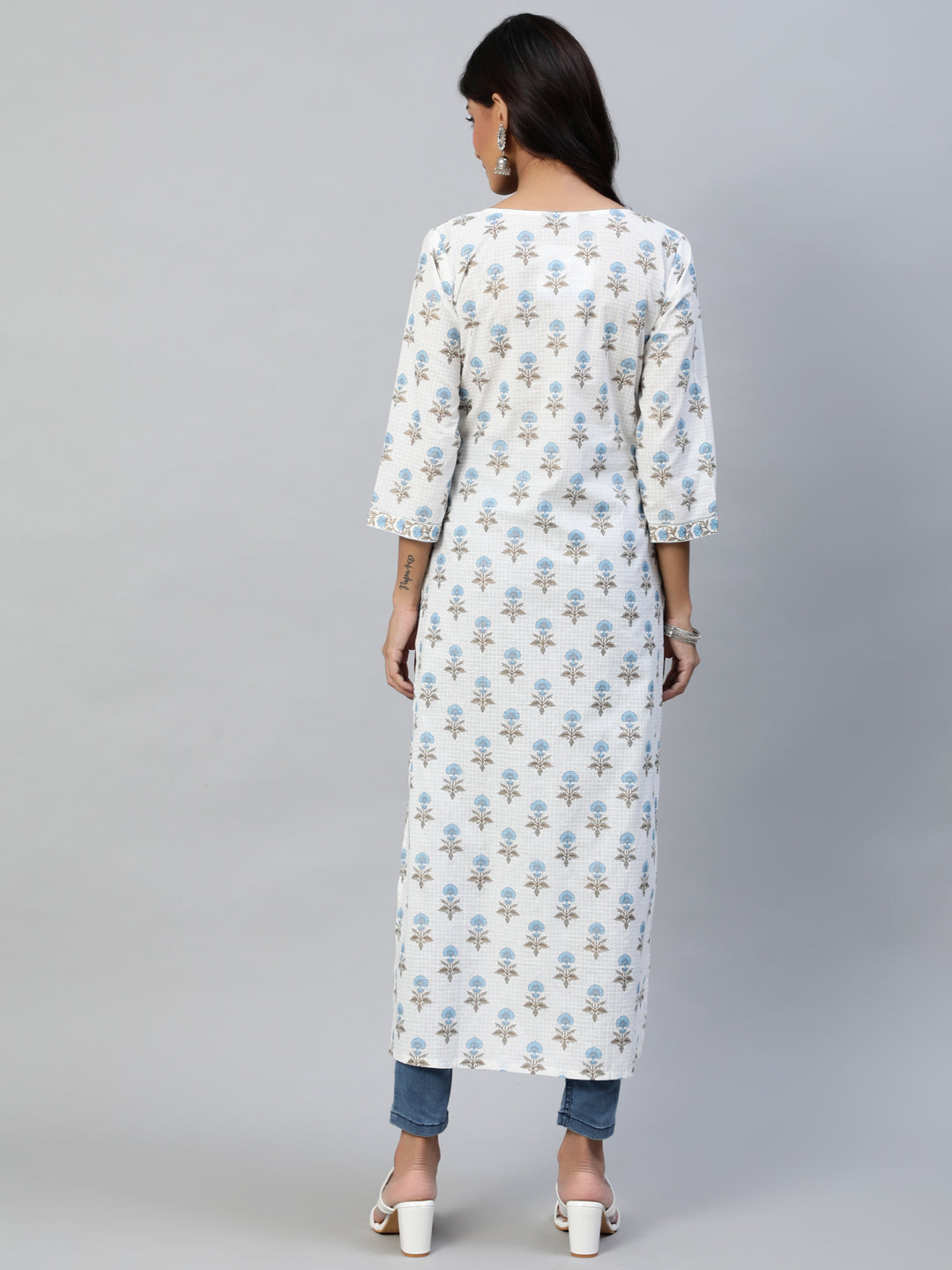 Women Off White Printed Straight Kurta With Three Quarter Sleeves | NOZ2TOZ - Made In INDIA.