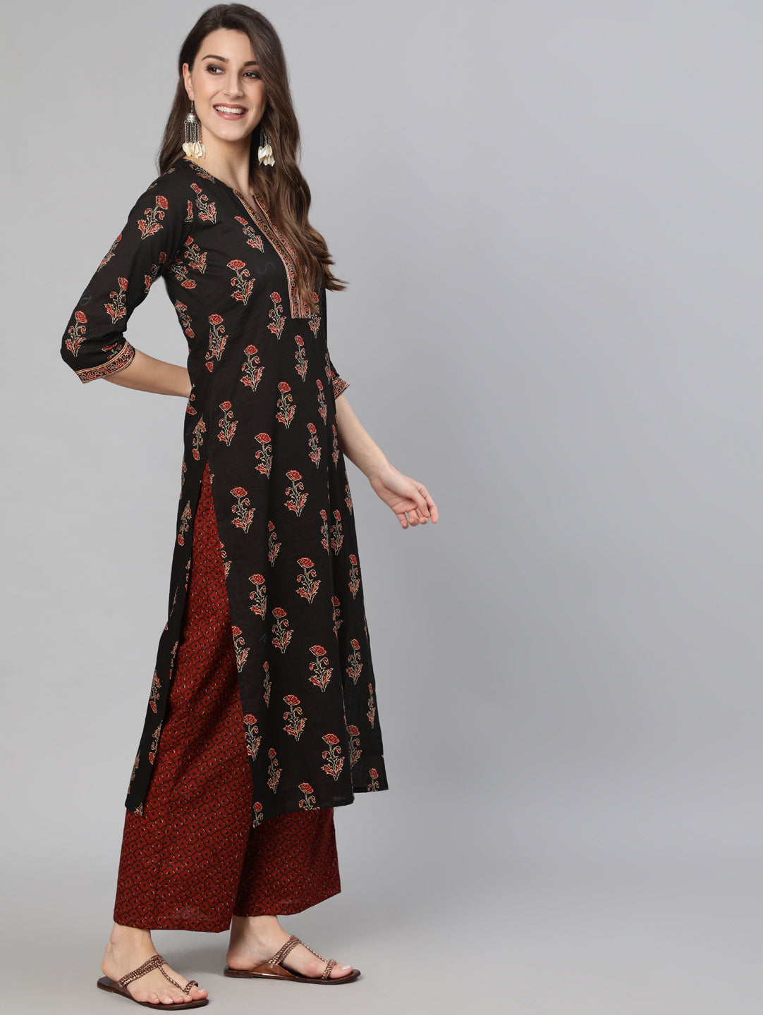 Women Black & Maroon Floral Printed Straight Kurta With Palzzo And Dupatta | NOZ2TOZ - Made In INDIA.