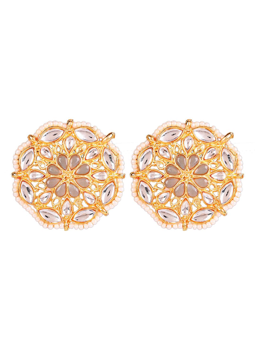 Women's Gold-Plated Kundan Chokers Necklace Earring & Maangtika Set - Jazz and Sizzle - Indiakreations