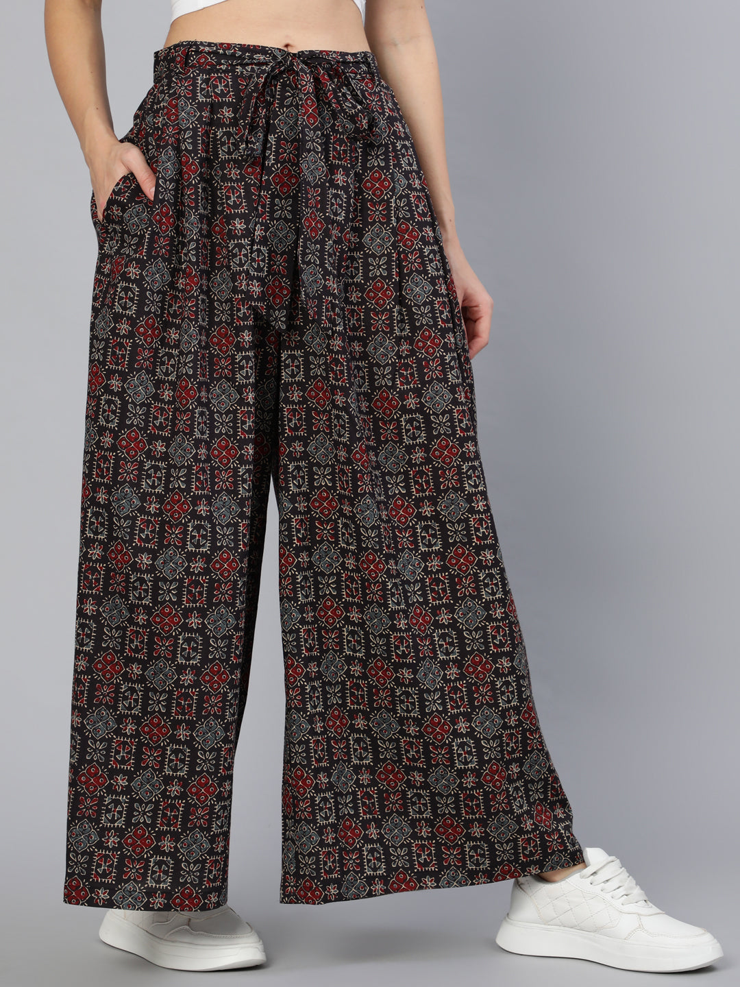 Women Black Wide Legged Printed Plazo With Side Pockets | NOZ2TOZ - Made In INDIA.