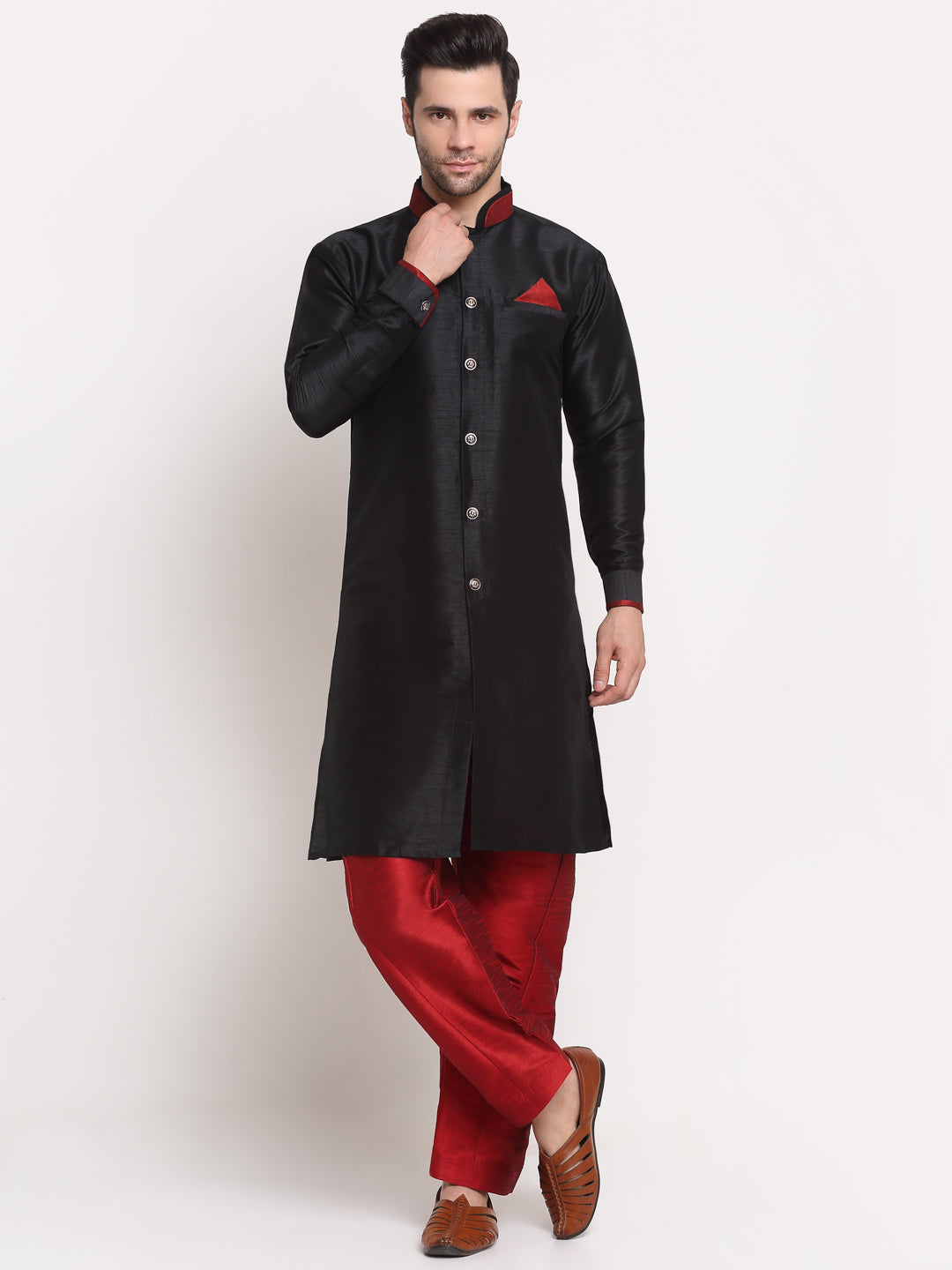 Men's Black Solid Kurta With Maroon Pyjamas Set - Benstoke