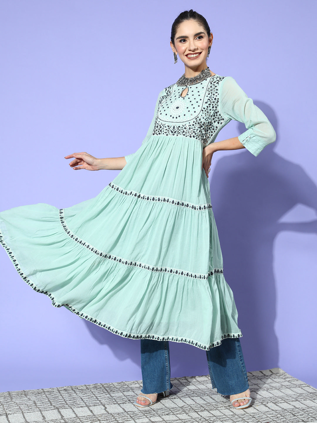 Women's Green Embroidred Anarkali Kurta - Ishin