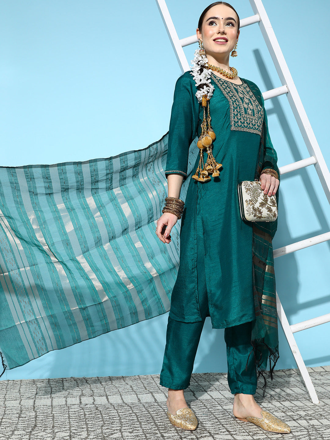 Women's Green Yoke Design A-Line Kurta With Toruser & Dupatta - Ishin