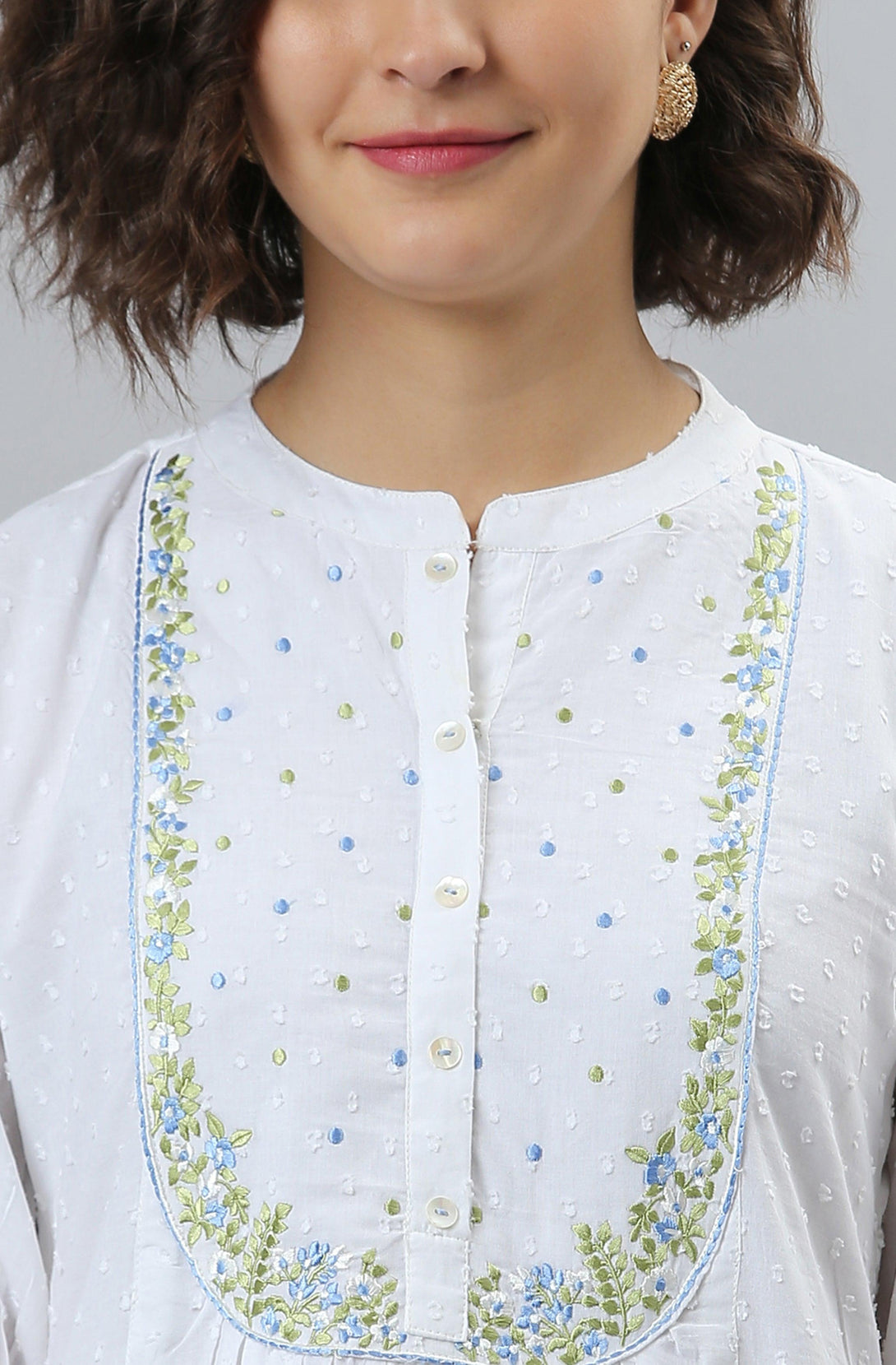 Women's White Cotton Embroidered Flared Kurta - Mansa - Indiakreations