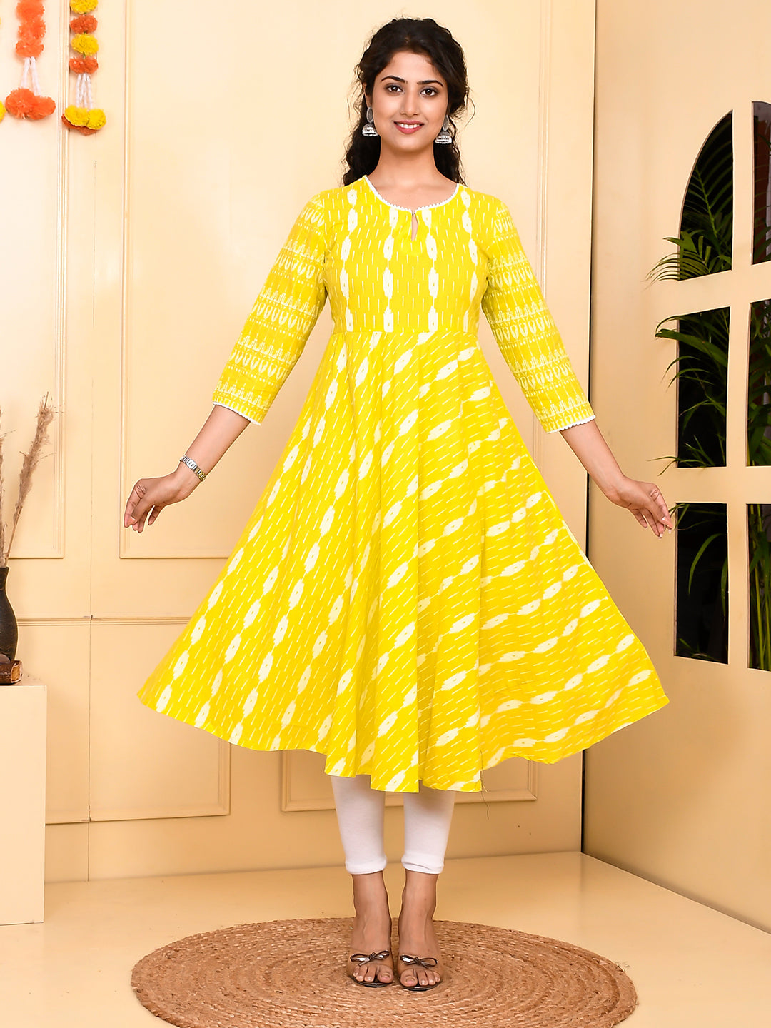 Women's Yellow Pure Cotton Kurta - Jaitpuriya Fashion