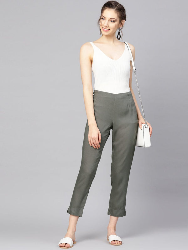 Women's Grey Solid Regular Cropped Trousers - Varanga