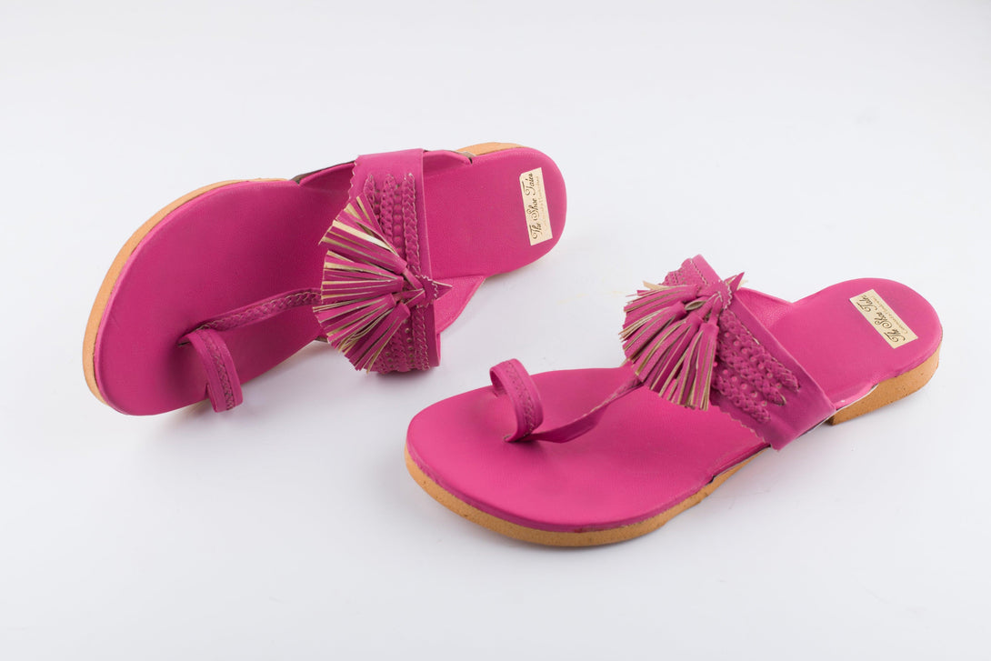 Women's Fuschia Pink Kolhapuris With Tassels - The Shoe Tales - Indiakreations