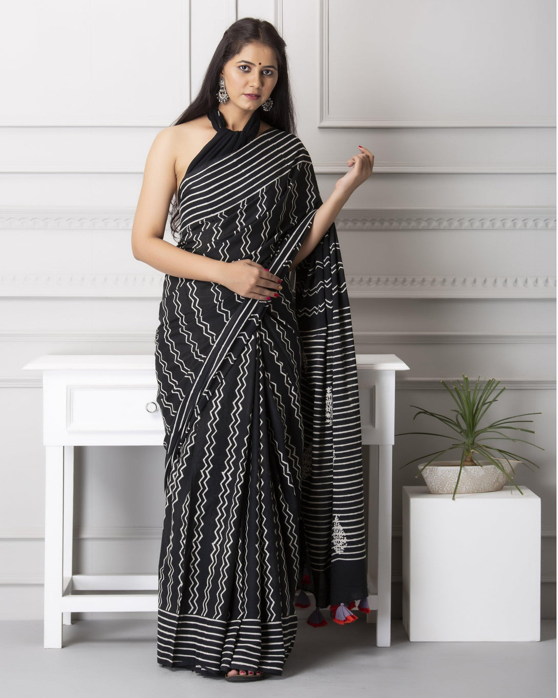 Women's Lucy Handblock Cotton Saree with Blouse - Baisacrafts - Indiakreations