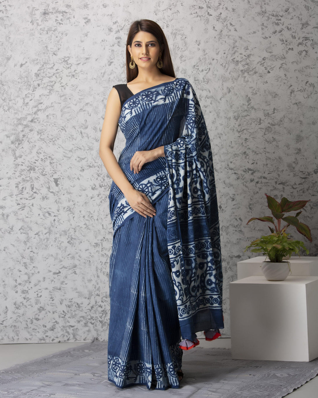 Women's Lily Handblock Cotton Saree with Blouse - Baisacrafts - Indiakreations