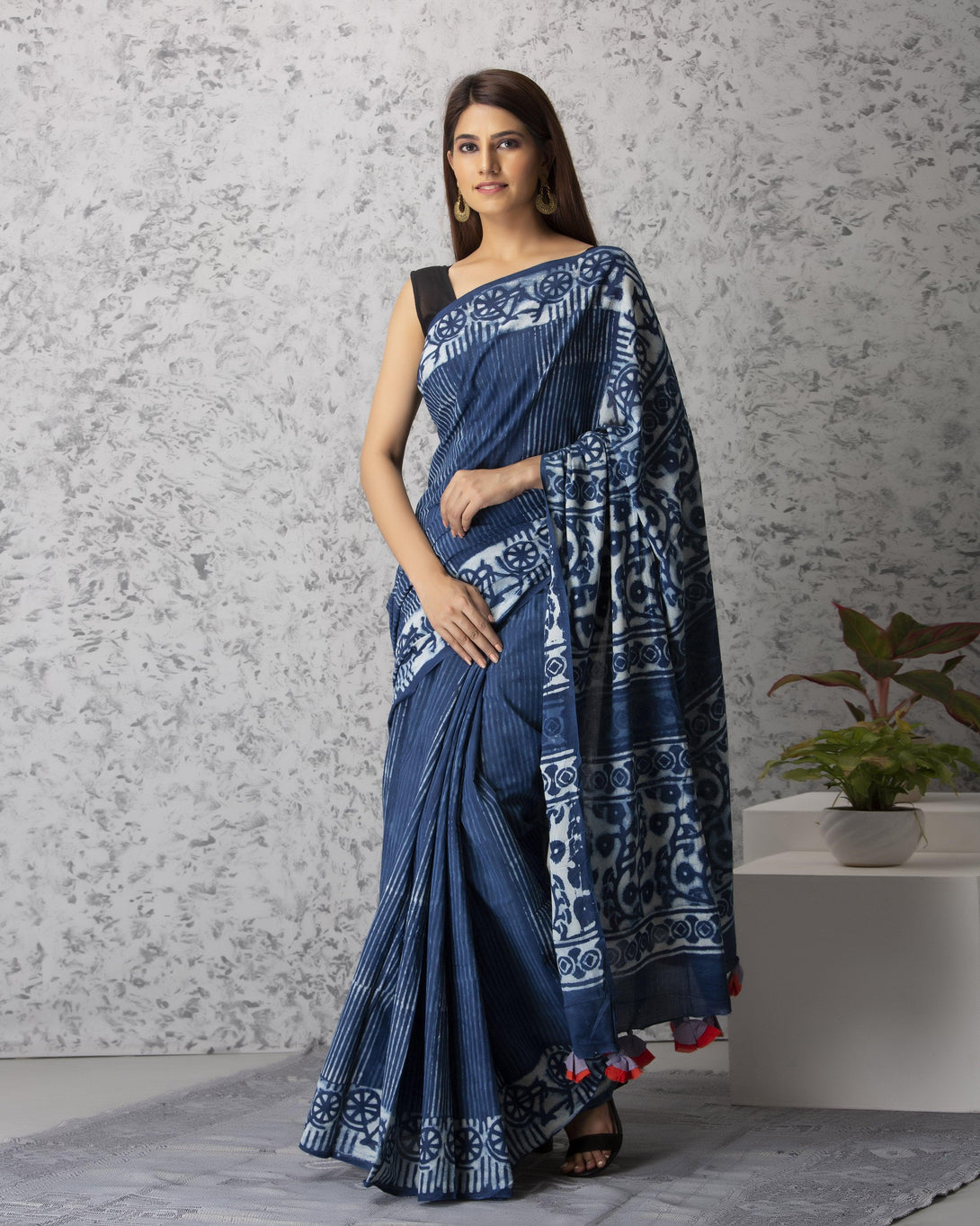 Women's Lily Handblock Cotton Saree with Blouse - Baisacrafts - Indiakreations