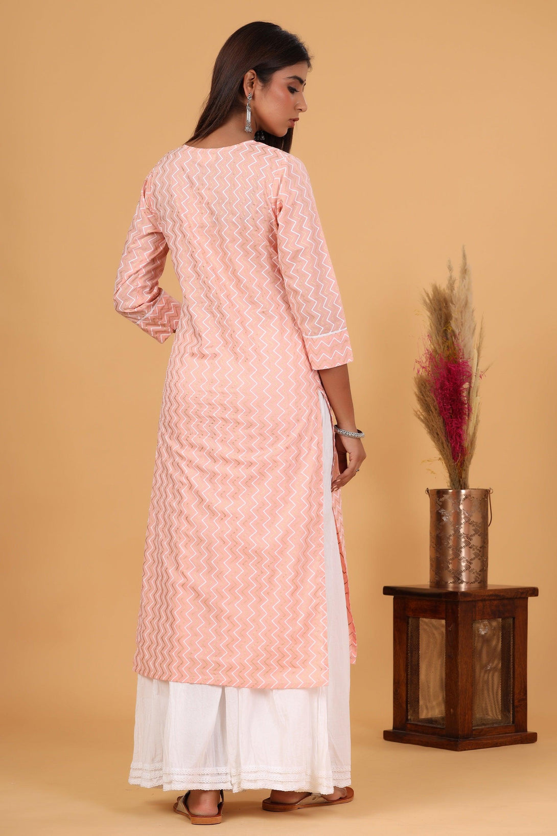 Women's Pink Zigzag Print Kurta - KAAJH - Indiakreations