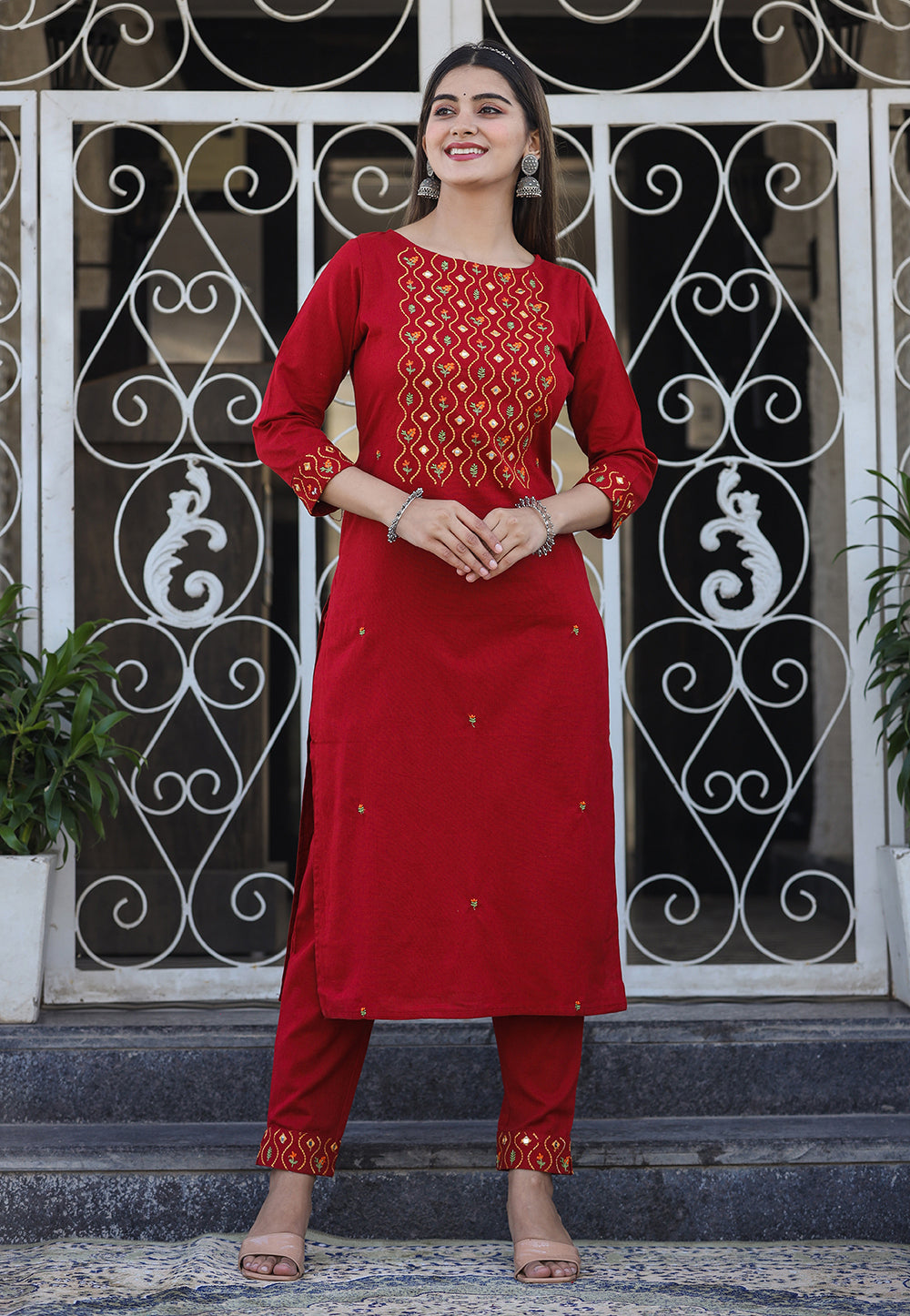 Women's Maroon Embroidered Cotton Kurta Pant Set - Kaajh