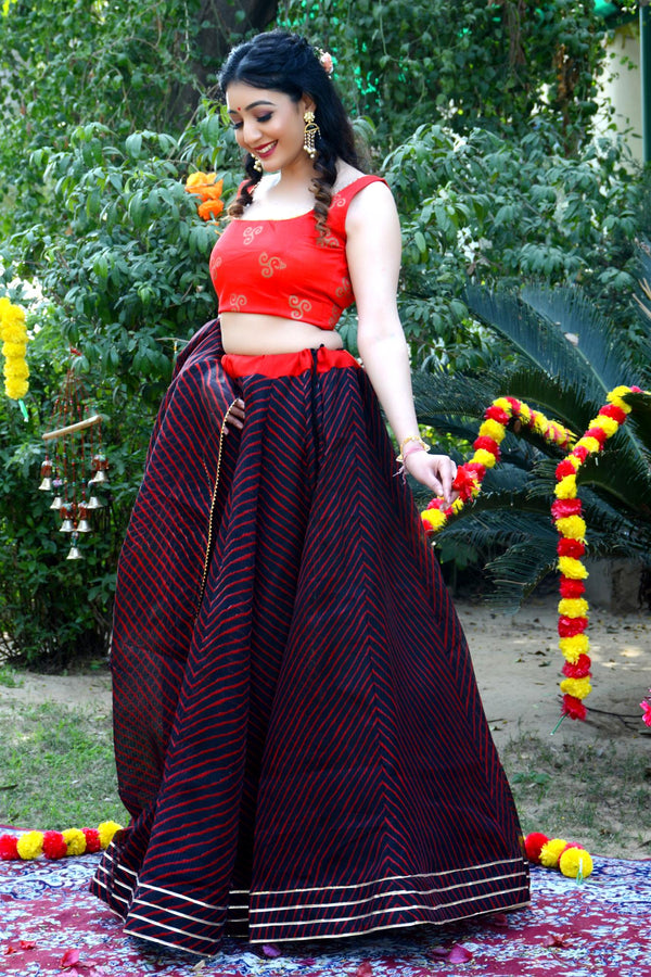 Women's Black Striped Lehenga & Dupatta with Unstitched Blouse - Indi Inside