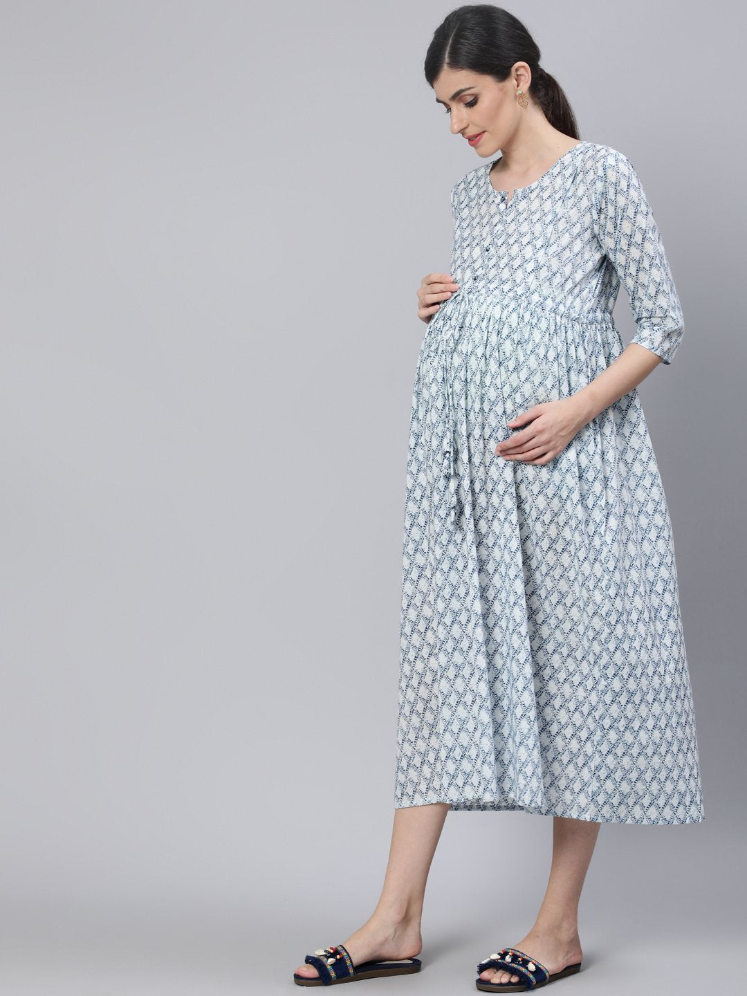 Women Off White & Blue Floral Printed Maternity Dress With Three Quarter Sleeves | NOZ2TOZ - Made In INDIA.