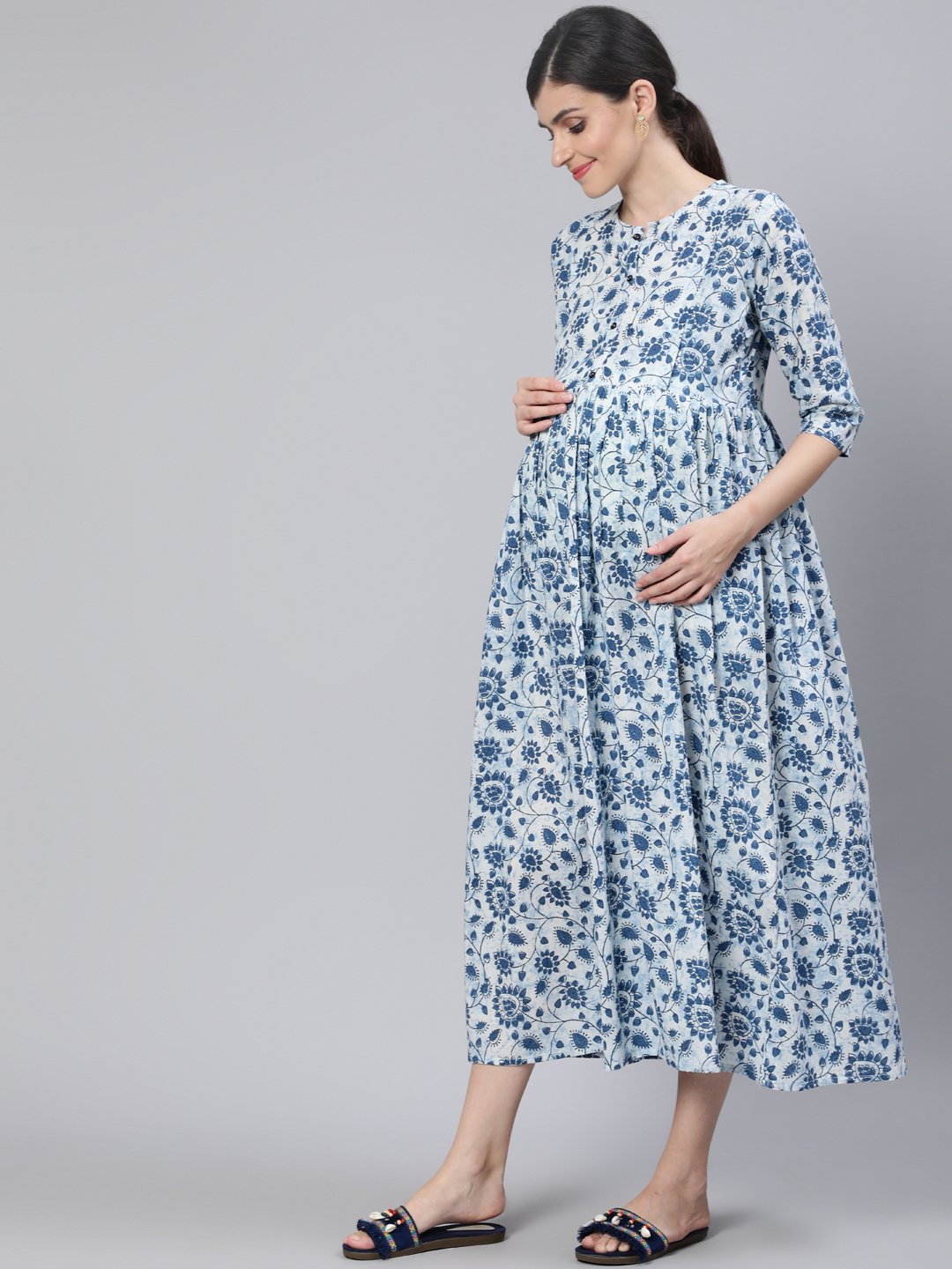 Women Off White & Blue Floral Printed Maternity Dress With Three Quarter Sleeves | NOZ2TOZ - Made In INDIA.