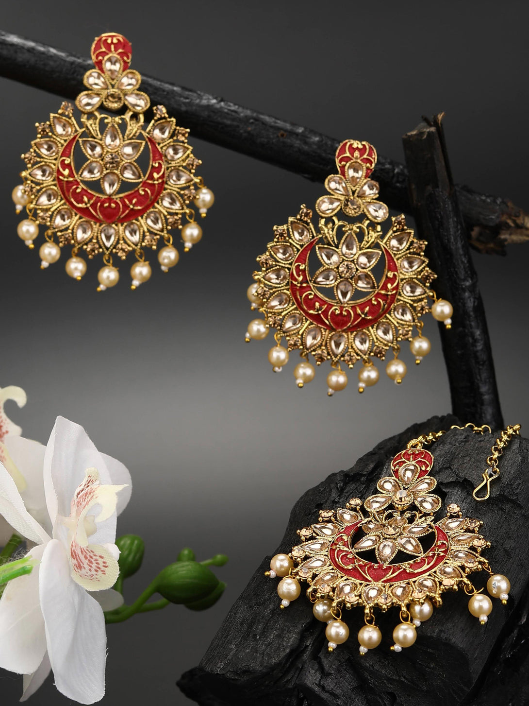 Women's Red Kundan Pearls Gold Plated MaangTikka Set with Earring - Priyaasi - Indiakreations