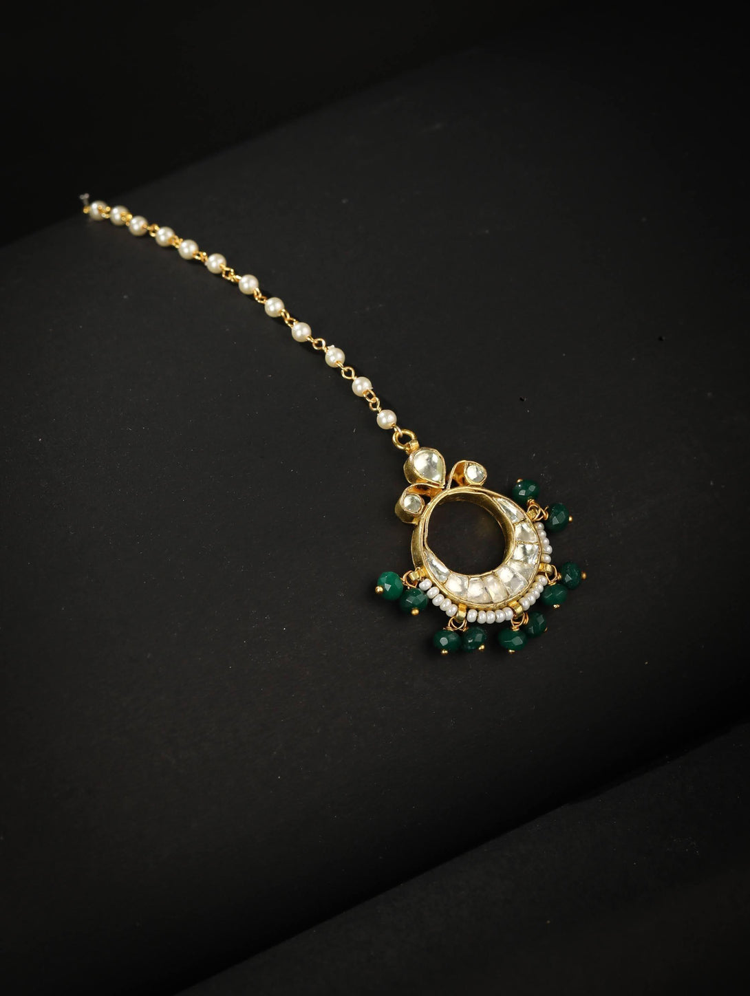 Women's Emerald Pearls Pachi Kundan Gold Plated MaangTikka - Priyaasi - Indiakreations