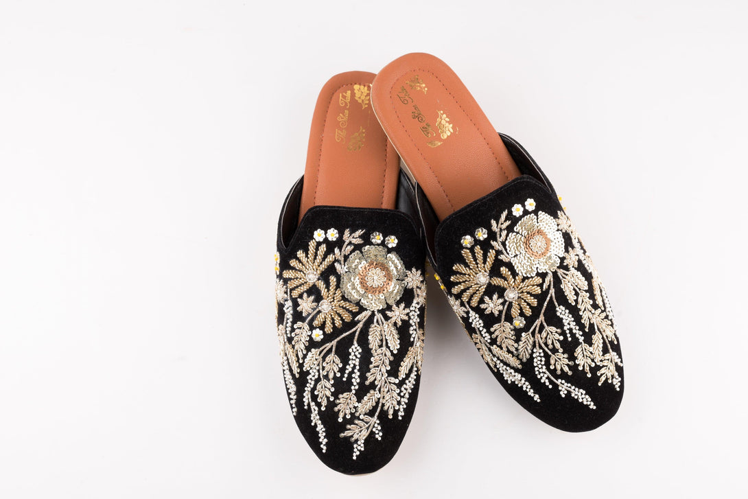 Women's Black Velvet Floral Jardosi Mules - The Shoe Tales - Indiakreations