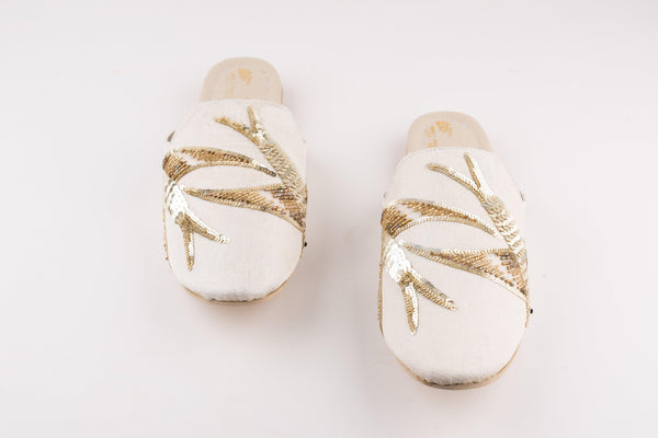 Women's Off White Embroidered Bird Mules - The Shoe Tales - Indiakreations