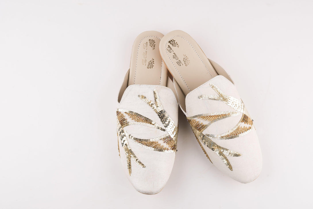 Women's Off White Embroidered Bird Mules - The Shoe Tales - Indiakreations