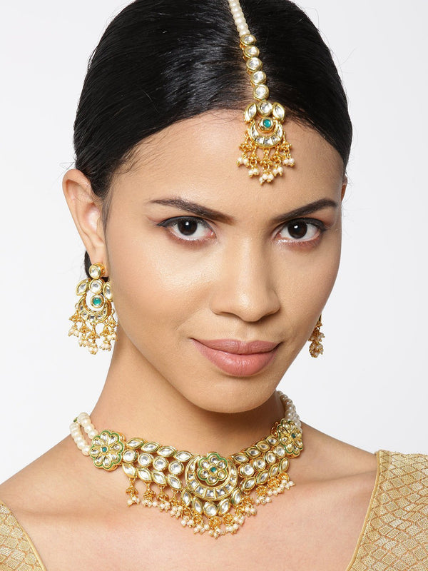 Women's Kundan Emerald Beads Gold Plated MaangTika Jewellery Set - Priyaasi