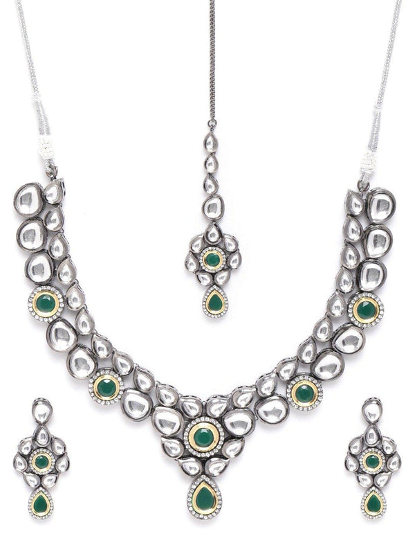 Women's Black Kundan Emerald Stones Jewellery Set - Priyaasi - Indiakreations