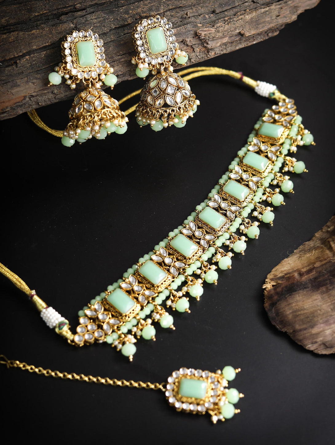 Women's Mint Green Kundan Pearls Gold Plated Choker Set with MaangTikka - Priyaasi - Indiakreations