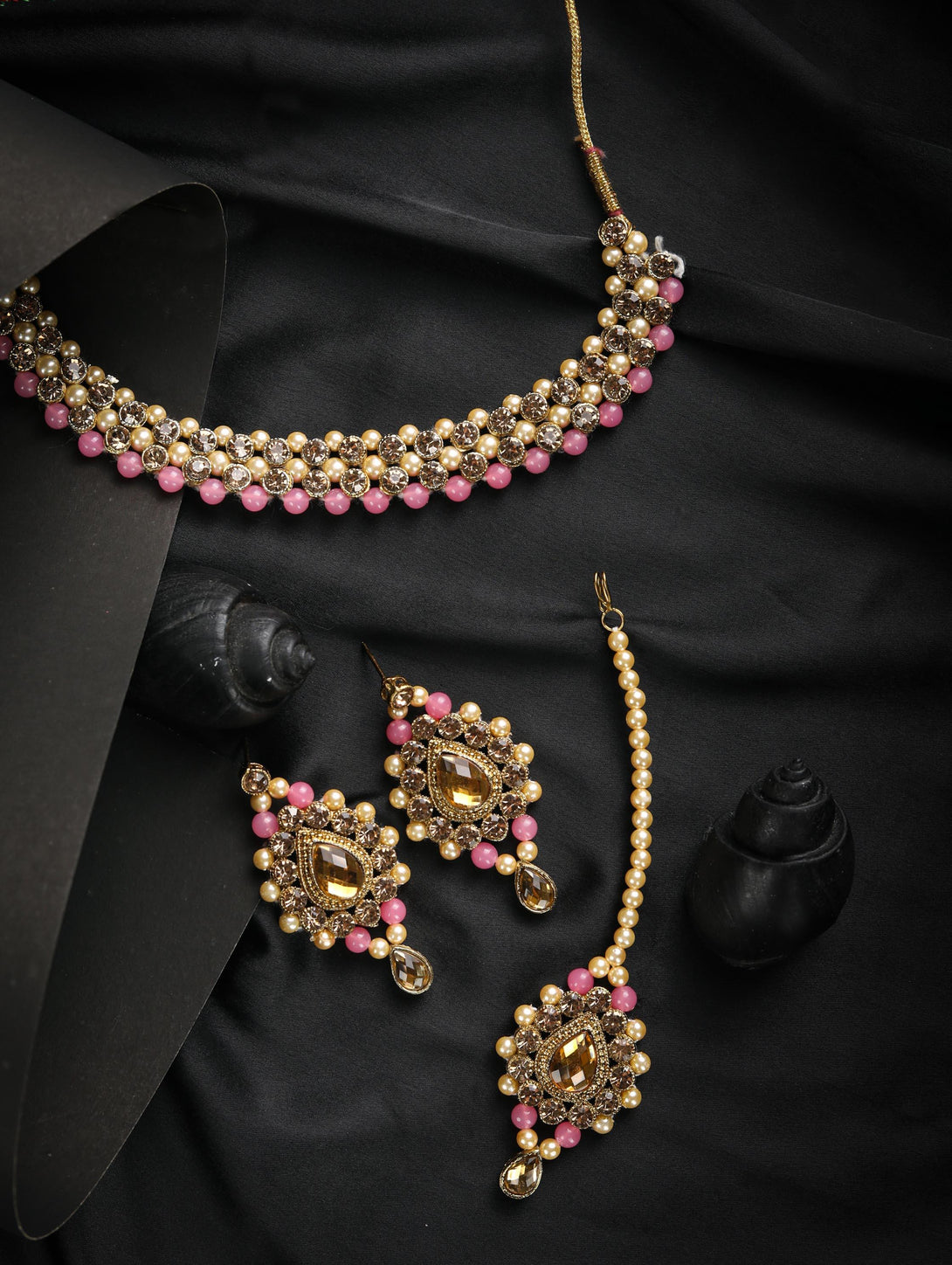 Women's Pink Kundan Pearls Gold Plated Jewellery Set with MaangTikka - Priyaasi - Indiakreations