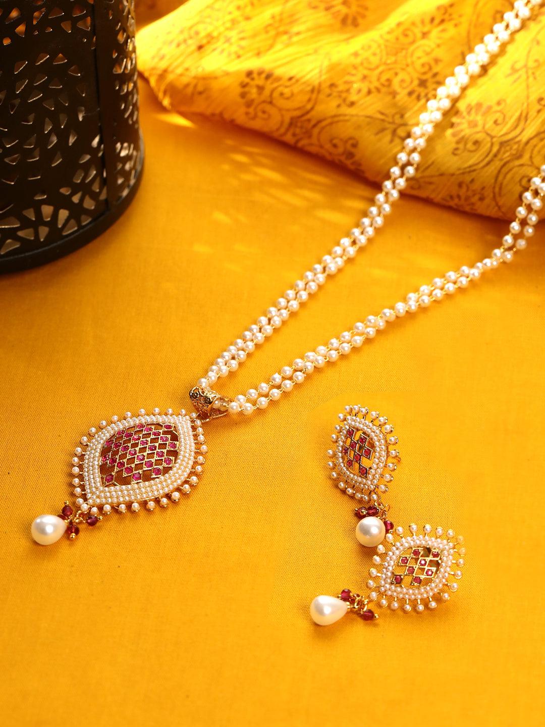 Women's White Beads Ruby Gold Plated Pendant Set - Priyaasi - Indiakreations