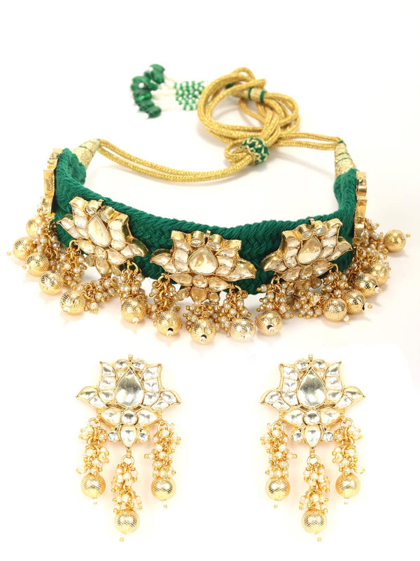 Women's Gul Bahaar - Green Thread Pearls Bead Pachi Kundan Gold Plated Lotus Choker Set - Priyaasi