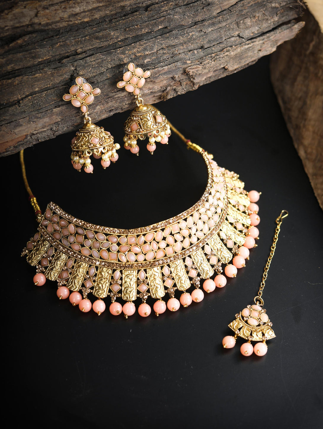 Women's Pink Kundan Gold Plated Choker Set with MaangTikka - Priyaasi - Indiakreations