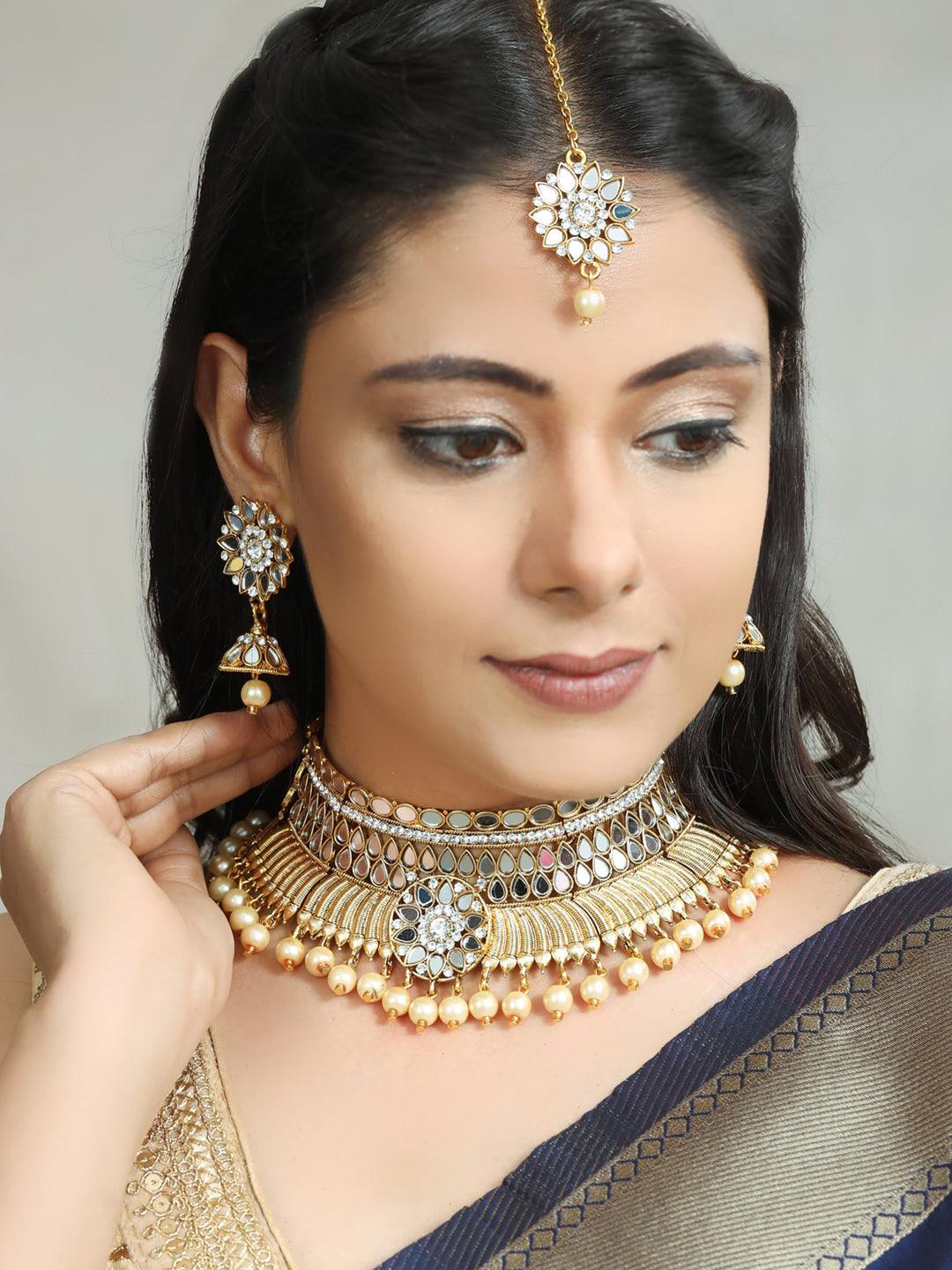 Women's Pearls Gold Plated Choker Set With Maangtikka - Priyaasi - Indiakreations