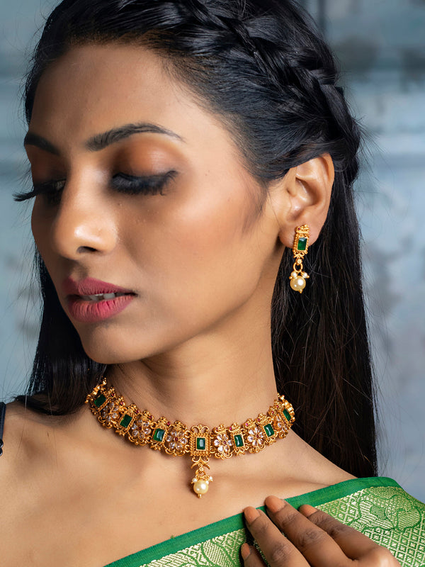 Women's Ethnic Ruby & Green Gold Plated Floral Jewellery Set- Priyaasi