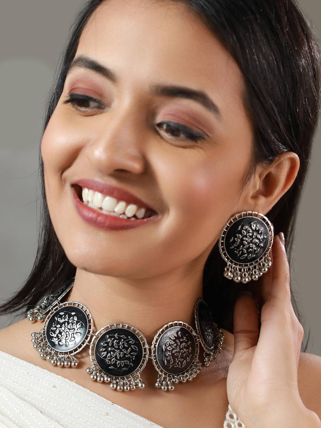 Women's Oxidised Silver Round Black Floral Jewellery Set - Priyaasi - Indiakreations