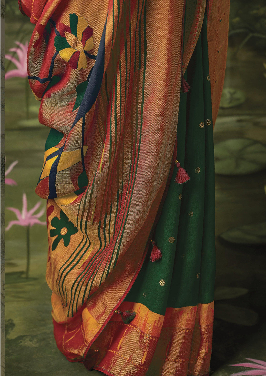 Brasso Weaving Contemporary Saree In Green - Indiakreations