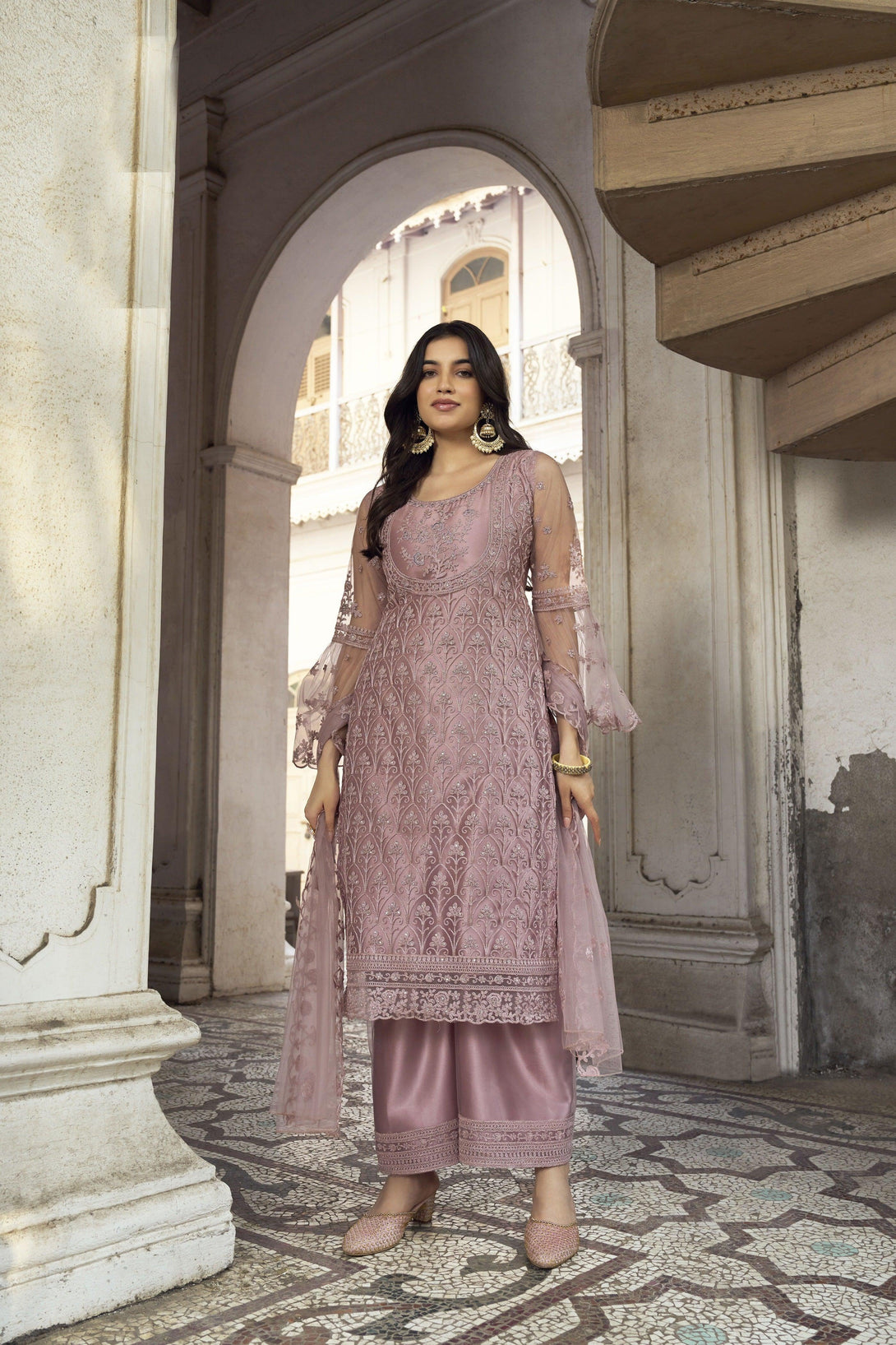 Gorgeous Baby Pink Heavy Designer Embroidery Kurta Pant With Dupatta - Indiakreations