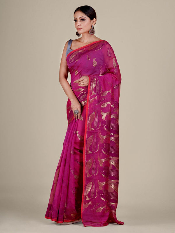 Women's Magenta And Golden Silk Cotton Handwoven Soft Jamdani Saree Without Blouse-Sajasajo