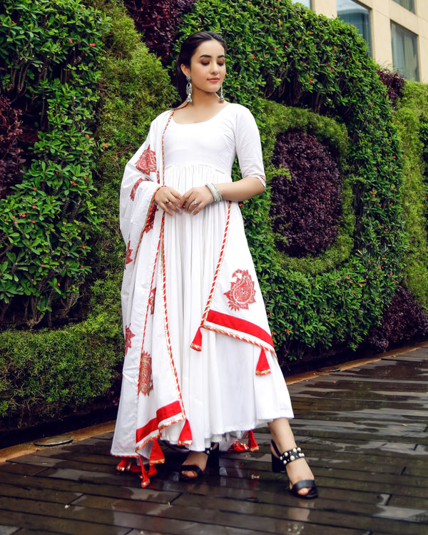 Royal White Mughal Suit Set | Rescue