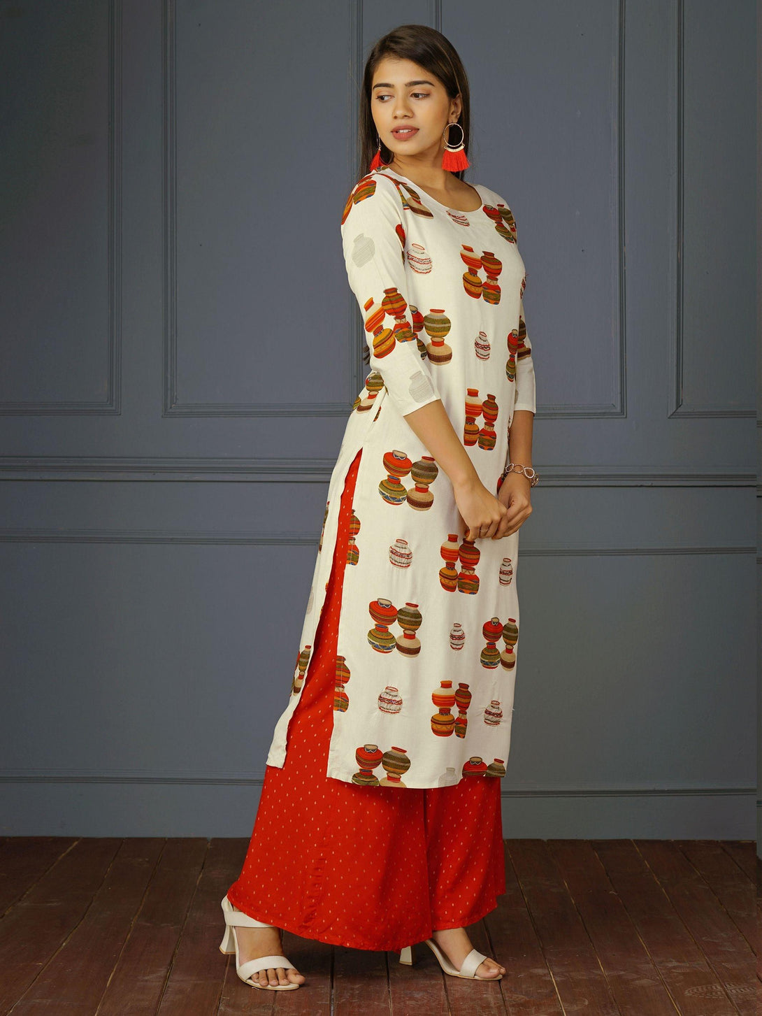 Vibrant Pot Printed Kurti with Cut-dana Embellishments - Indiakreations