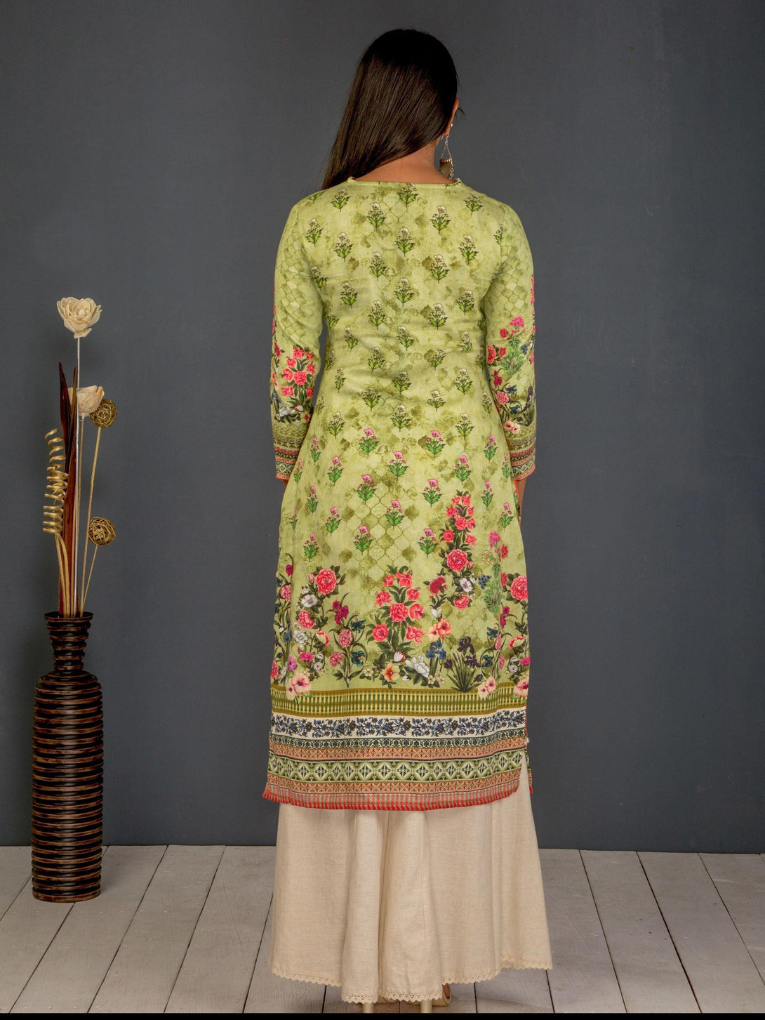 Floral Printed Kurti With Digital Print Neckline - Indiakreations