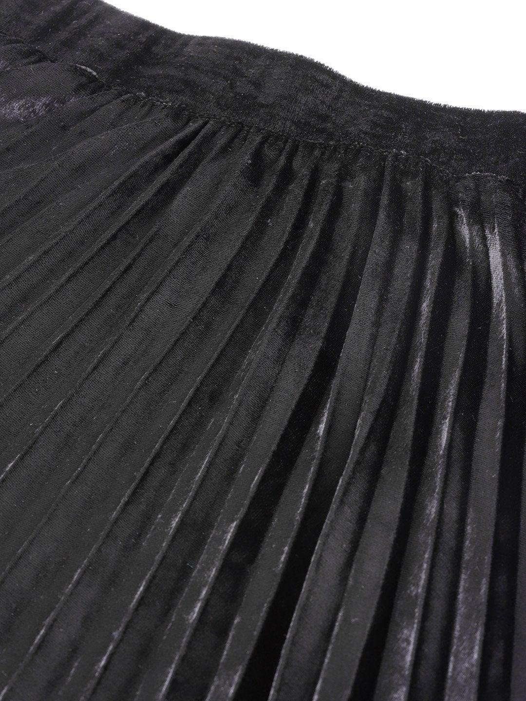 Women's Black Velvet Pleated Skirt - SASSAFRAS - Indiakreations