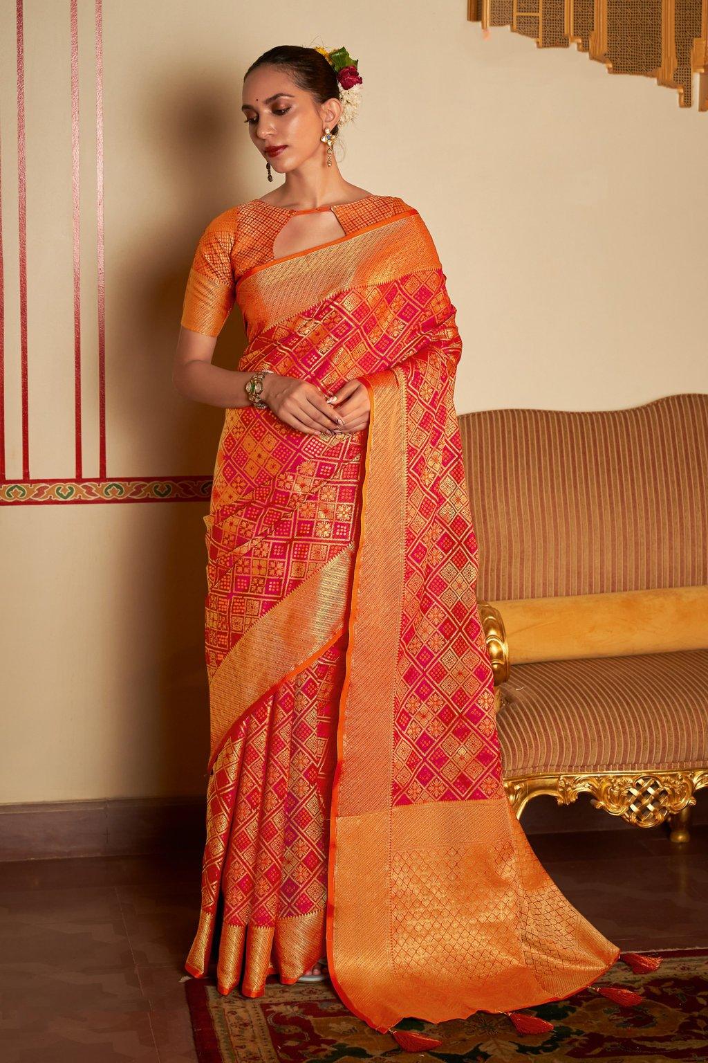 Women's Patola Silk Woven Work Traditional Tassle saree - Sangam Prints - Indiakreations